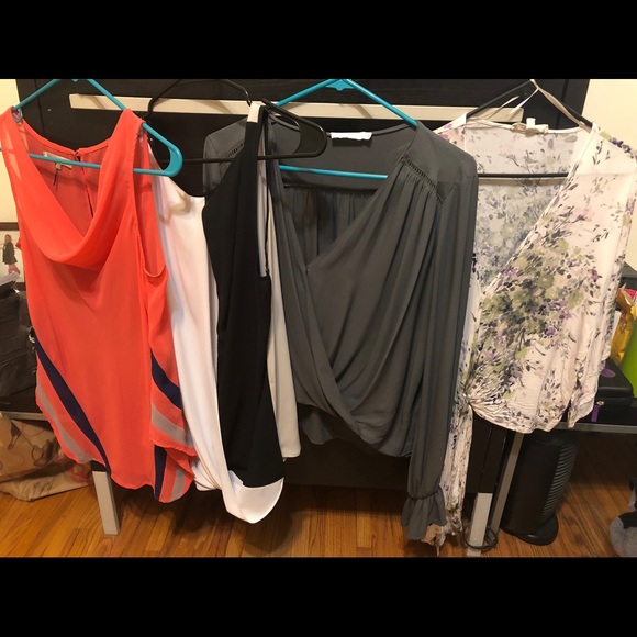 Women’s closet clean out - Picture 3 of 9